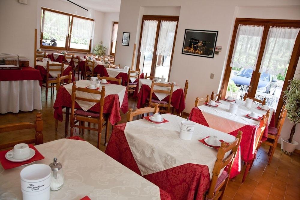 Hotel San Carlo Malcesine Extérieur photo